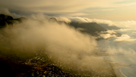TimeLapse---Mist-moving-in-from-ocean,-low-hanging-clouds-over-Twelve-Apostles,-shot-from-Lion's-Head,-Cape-Town
