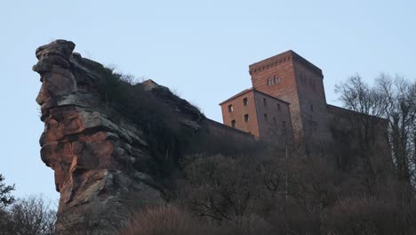 Imperial-Medieval-Castle-Trifels-in-Annweiler,-Palatinate-Forest,-Germany