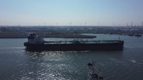 Tanker-slowly-sails-by-in-the-port-of-Rotterdam