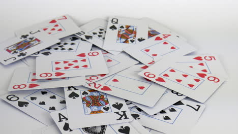 Fallende-Spielkarten,-Durch-Karte,-Kasino,-Glücksspiel,-Spiel,-Blackjack,-Set,-Spielerisch,-Deck,-Illustration,-Spieler,-Animation