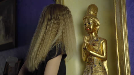 Kid-discovers-a-golden-statue-of-Buddha