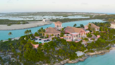 Aerial-drone-shot-of-a-beautiful-Island-in-Turks-and-Caicos