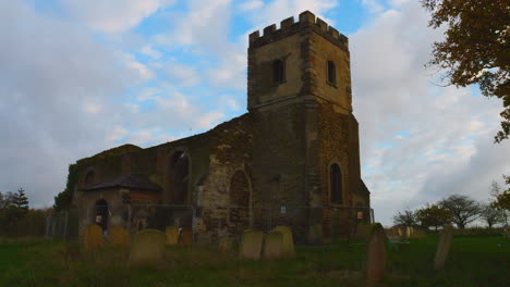 Iglesia-Abandonada-En-Ridgemont-En-Bedfordshire,-Inglaterra,-Reino-Unido