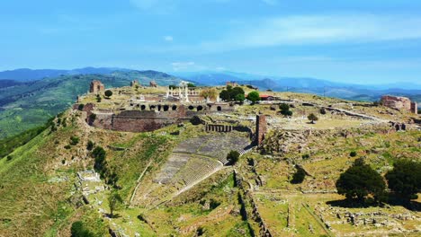 Aerial-view-:-Ruins-of-the-ancient-city-of-Pergamon