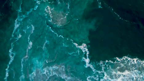 Luftaufnahme-Von-Sand-Und-Wellen
