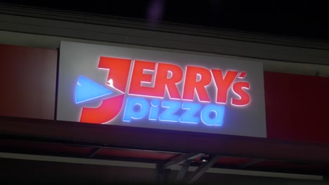 Jerry's-Pizza-Logo-At-Night