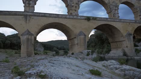 Close-up-Pont-du-Gard-aqueduct-with-river-Gardon-in-Southern-France