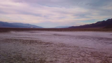 Gimbal-dolly-shot-across-the-Badwater-Basin-salt-flats-in-Death-Valley,-California