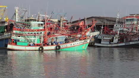 Thai-Fishing-Port-With-Mooring-Ships-In-Paknam-Rayong,-Rayong-Thailand