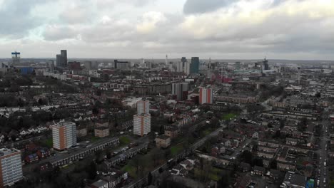 Static-shot-of-Birmingham-city-on-a-windy-day-during-winter