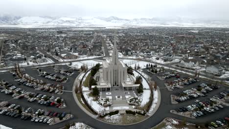Orbiting-aerial-view-of-the-LDS-Oquirrh-Mountain-Temple-in-Winter