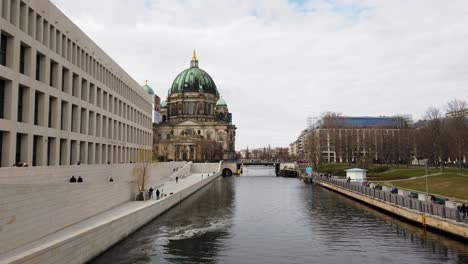 Facade-of-Humboldtforum-at-Spree-River-with-View-to-Berlin-Cathedral