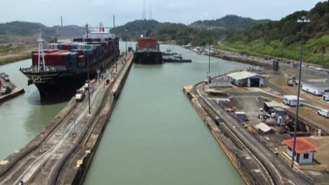 Top-view-of-the-flooded-chamber-at-Pedro-Miguel-locks,-Panama-Canal