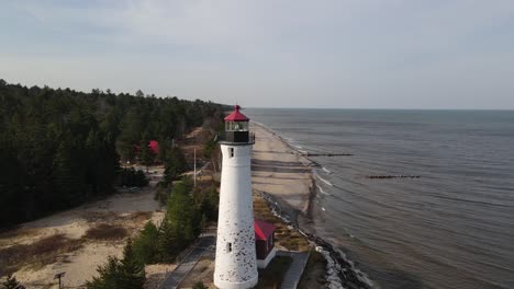 4k-drone-footage-of-Crisp-Point-Lighthouse-in-Michigan-during-the-fall