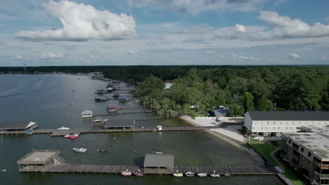 Drone-shot-of-White-lake-with-docks-and-lake-houses