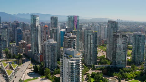 Wolkenkratzer-Und-Wohnhochhauskomplex-In-Der-Innenstadt-Von-Vancouver-In-Kanada