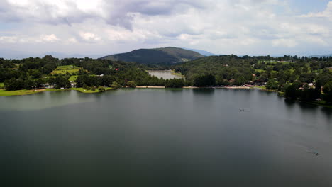 View-of-Lake-in-El-oro,-Mexico