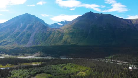 4K-Drone-Video-of-Beautiful-Mountain-Range-above-Chulitna-River-near-Denali-National-Park-and-Preserve,-AK-during-Summer