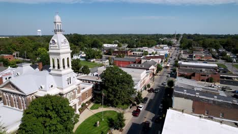 Nicholasville-Kentucky-aerial-over-courthouse