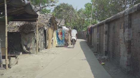 Dorfszene-In-Indien,-Arme-Inder-In-Ländlichen-Gegenden