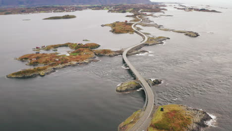 Storseisundet-Bridge-In-More-and-Romsdal-County,-Norway