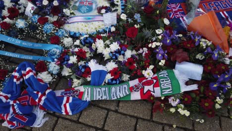 Football-fans-leave-tributes-to-Rangers-and-Scotland-legend,-Walter-Smith