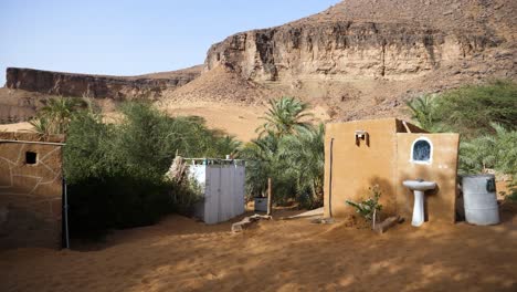Gebäudestrukturen-Im-Oasendorf-Terjit-In-Der-Sahara-Wüste-Mauretaniens