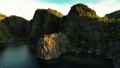 4k-Drone-View-of-Palawan-Karst-Rock-Cliffs-in-Coron,-Palawan-Philippines