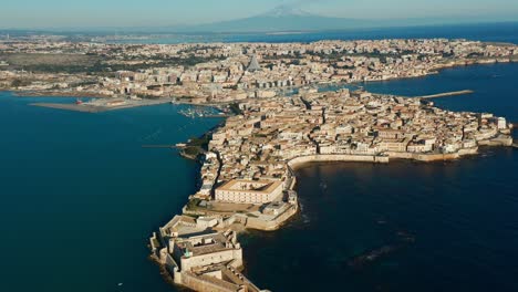 Rising-aerial-shot-of-the-city-of-Syracuse-in-Sicily
