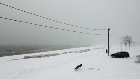 White-out-conditions-on-the-Coast-of-Lake-Michigan