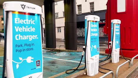 Tritium-electric-vehicle-high-power-fast-charging-station,-EV-technology-charge-hub,-in-central-city-London,-England