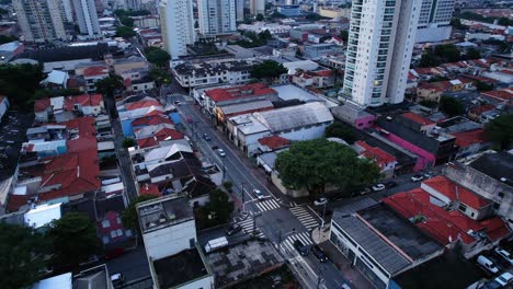 Aerial-view-overlooking-traffic-on-the-streets-of-Sao-Paulo,-blue-hour-in-Brazil