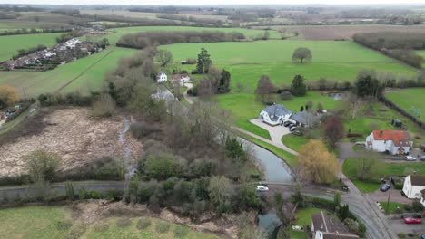 Große-Häuser-In-Fyfield-Essex-Uk-Drohne-Luftaufnahme