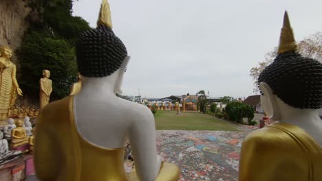 Fpv-Drone-Shot-De-Buda-En-El-Templo-Tailandés