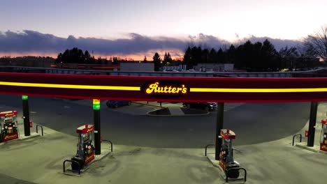 Aerial-rising-shot-of-Rutter's-gas-station
