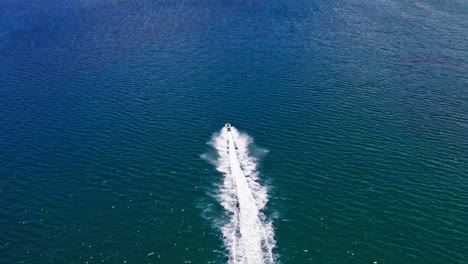 water-activities-in-a-jetsky-in-the-sea-of-Guanacaste-in-Costa-Rica