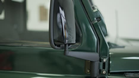 exterior-rear-view-mirror-for-land-rover-defender-classic-moss-green-color-110,-british-safari-car-vintage-1990