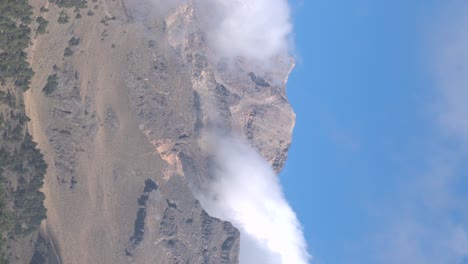 Lapso-De-Tiempo-Del-Volcán-Iztaccihuatl-Toma-Vertical