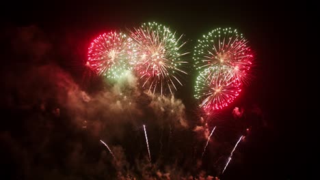 Big-real-fireworks-display-celebration-and-colorful-New-year's-eve