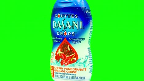Dasani-Drops-Sind-Ein-Kalorienfreier-Wasserverstärker,-Der-Die-Kraft-Des-Köstlichen-Fruchtgeschmacks-In-Ihre-Fingerspitzen-Bringt