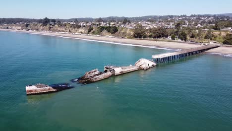 Seacliff-State-Beach-and-sunken-vessel-of-SS-Palo-Alto