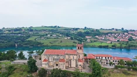 Aerial-Drone-Top-notch-view-of-San-Vicente-de-la-Barquera,-Cantabria-Coast-in-North-Spain