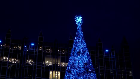Weihnachtsbaum-In-Der-Innenstadt-Von-Pittsburgh
