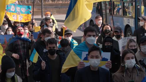 Ukrainians-protest-march--in-Seoul