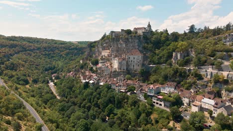 Rocamadour,-a-commune-in-Southwestern-France