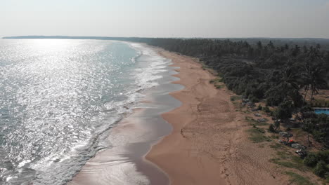 Kahanda-Modara-Beach-Per-Drohne-In-Sri-Lanka