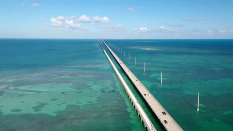Aerial-View-Of-Seven-Mile-Bridge-In-Florida-Keys,-USA---drone-shot