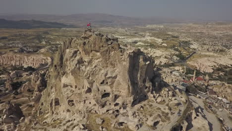 Aerial-panoramic-views-from-rock-feature,-Uchisar-Castle,-in-Turkey