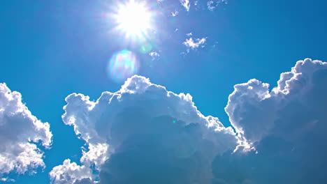 Clima-Perfecto:-Cielo-Azul-Y-Hermosas-Nubes