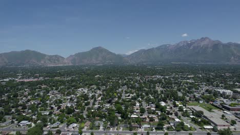 Amazing-Cityscape-Of-Millcreek,-South-Salt-Lake-City,-Utah-With-Mountains